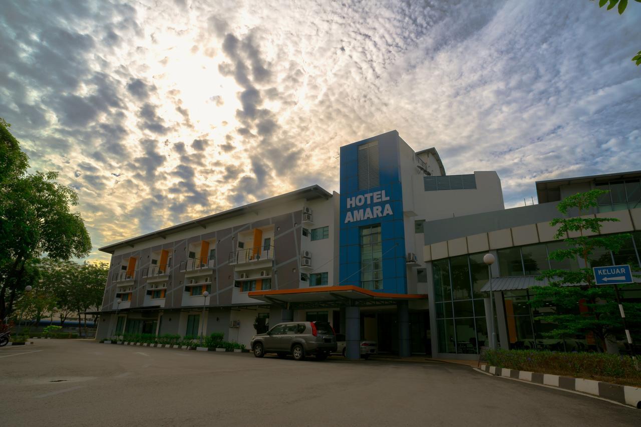 Hotel Amara Субанг-Джая Экстерьер фото